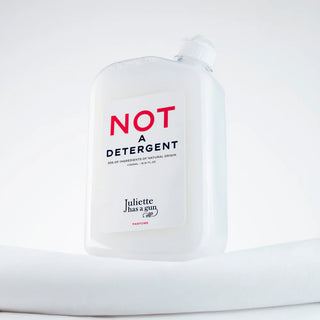 JULIETTE HAS A GUN - NOT A DETERGENT